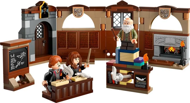 LEGO® Harry Potter Hogwarts Castle: Charms Class (76442) - φωτογραφία 2
