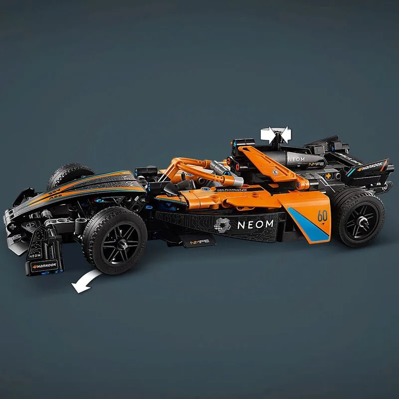 LEGO® Technic Neon McLaren Formula E Race Car (42169) - φωτογραφία 4